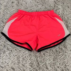 🍍4/$20🍍 Hot pink nike running shorts